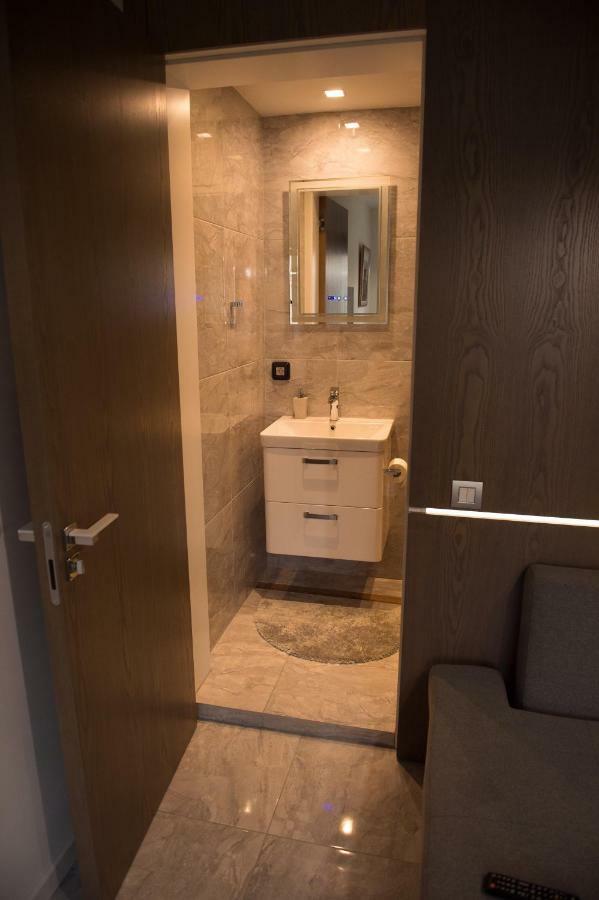 Apartment Rotonda София Екстериор снимка